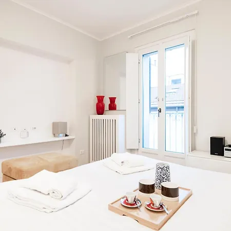 Cozy Flat At Colonne Di San Lorenzo By Easylife Milano